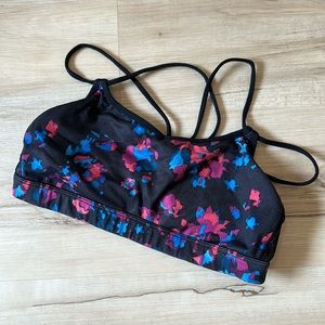 Lululemon strappy bra size 4